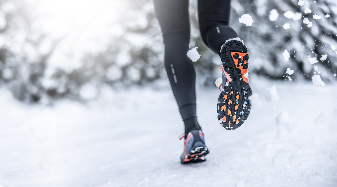 Laufschuhe im Winter: Die besten Eigenschaften für sicheres Training bei Kälte und Schnee