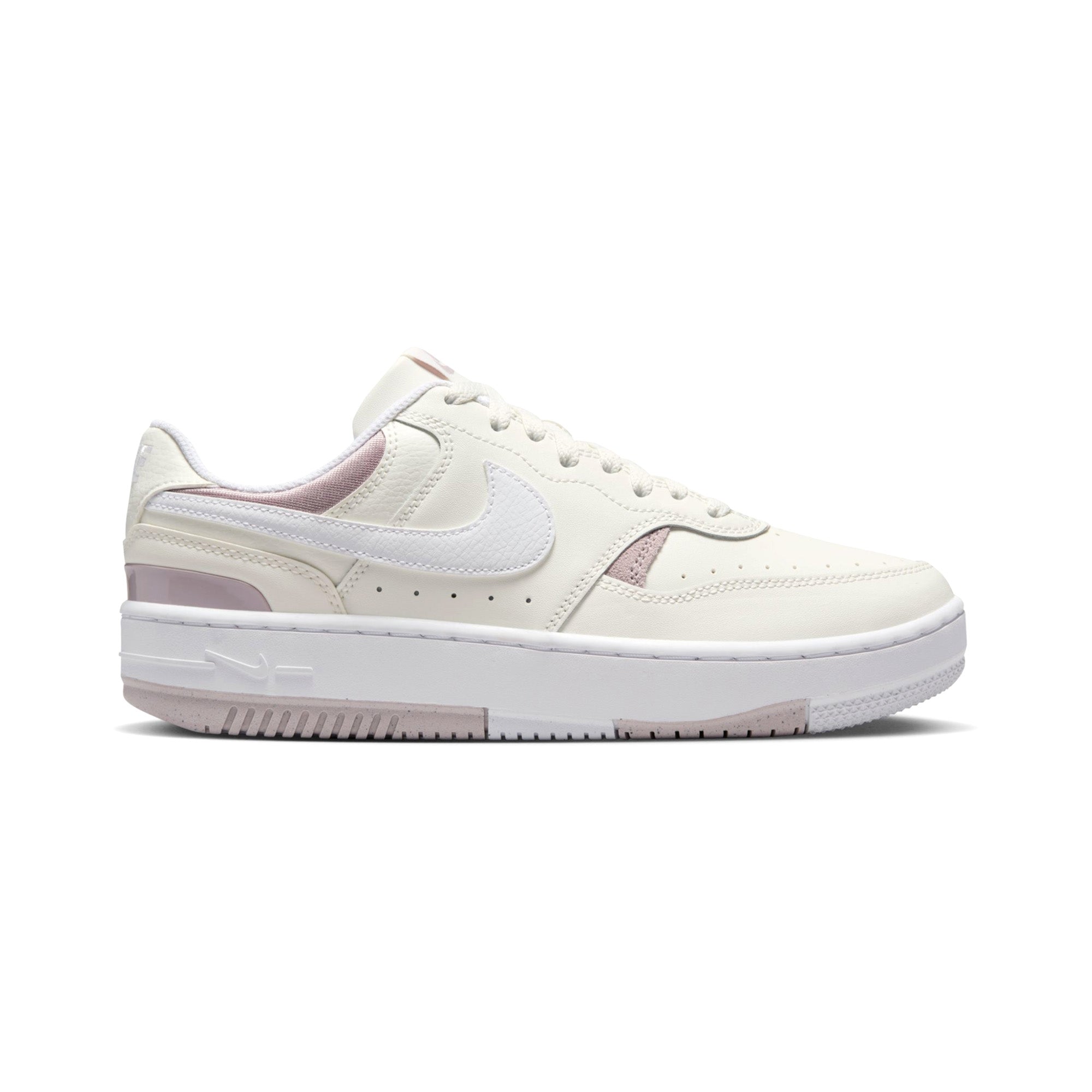 Nike Schuhe fur Damen kaufen INTERSPORT.ch