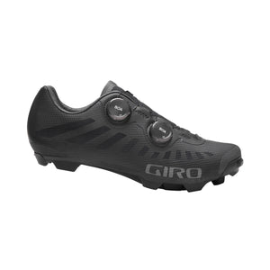 Gritter Shoe