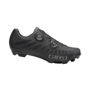 Gritter Shoe