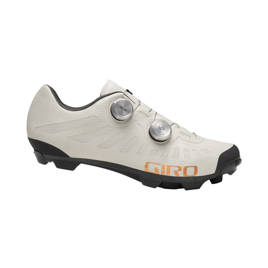 Gritter Shoe