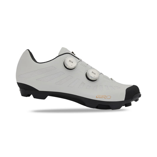 Gritter Shoe