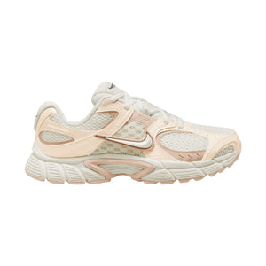 W NIKE V5 RNR
