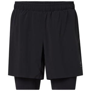 STRIKO III Laufshorts