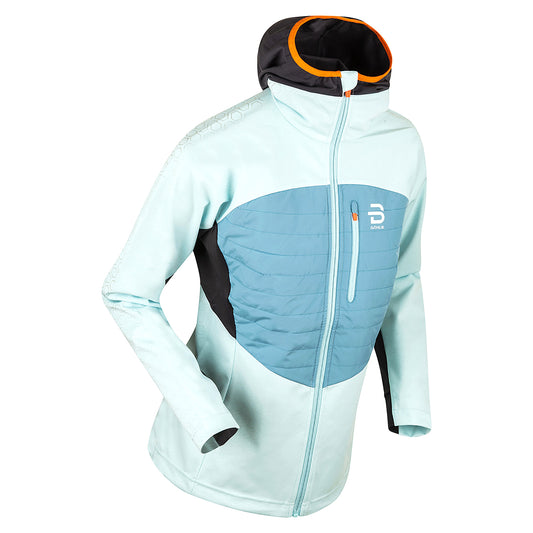 W Jacket North